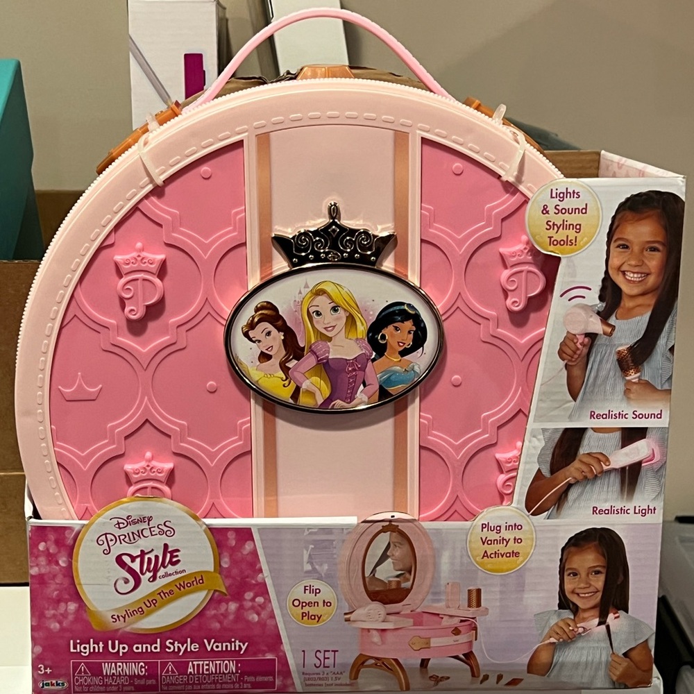 Disney light up and style vanity